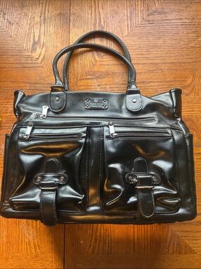Black Travel Tote Bag with Front Pockets